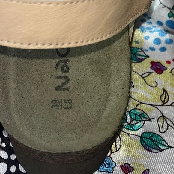 Naot Women's Eliana Sandals - Pale Blush Size 39 -8 US Like New - Picture 9 of 9